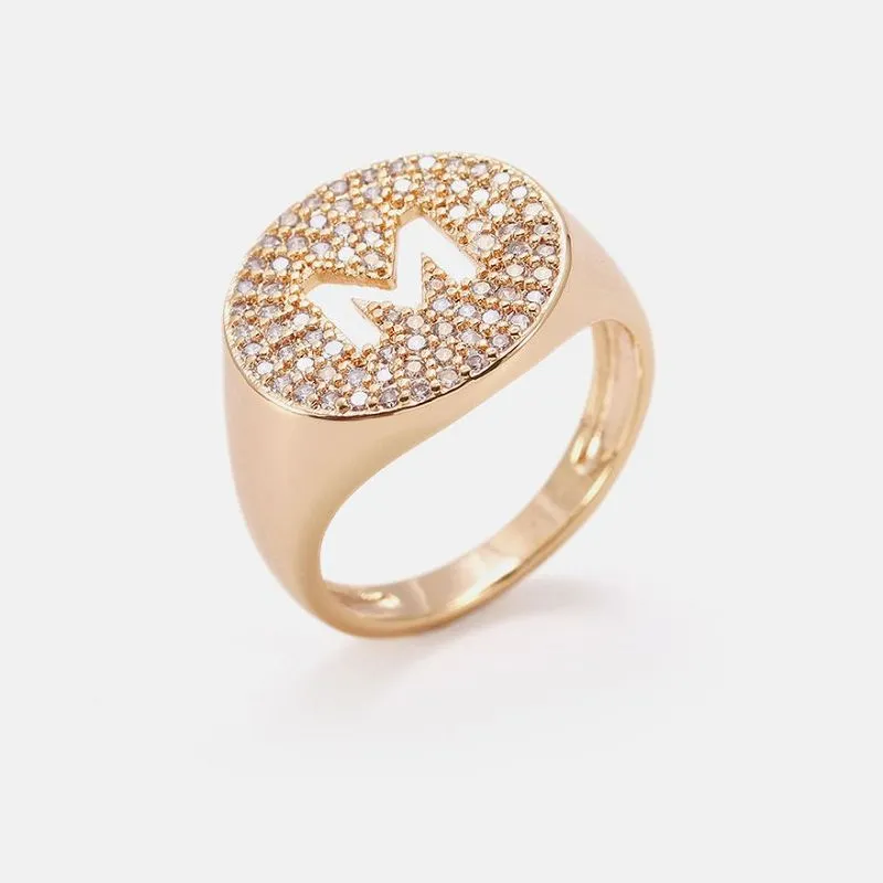 Αρχικό δαχτυλίδι Chunky M