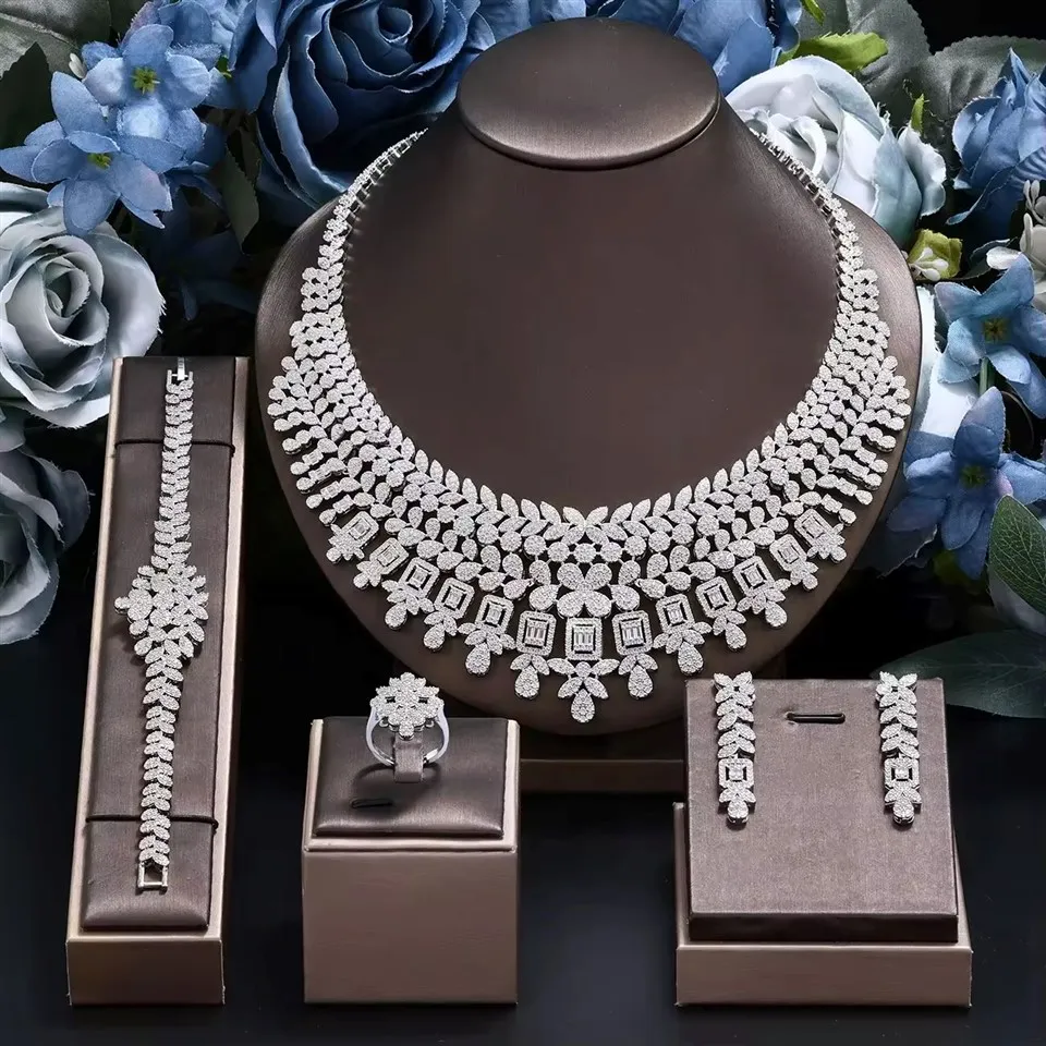 Πολυτελή σετ κοσμημάτων CZ